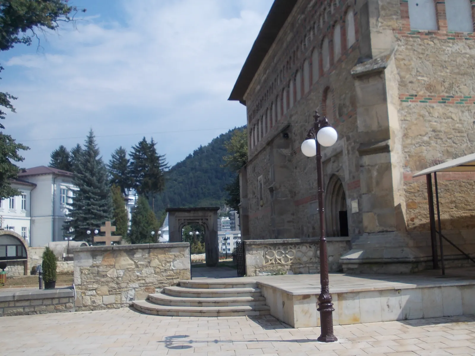 Biserica „Sfântul Ioan Botezătorul” Domnească Piatra-Neamț